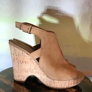 Franco Sarto cool wedge💥